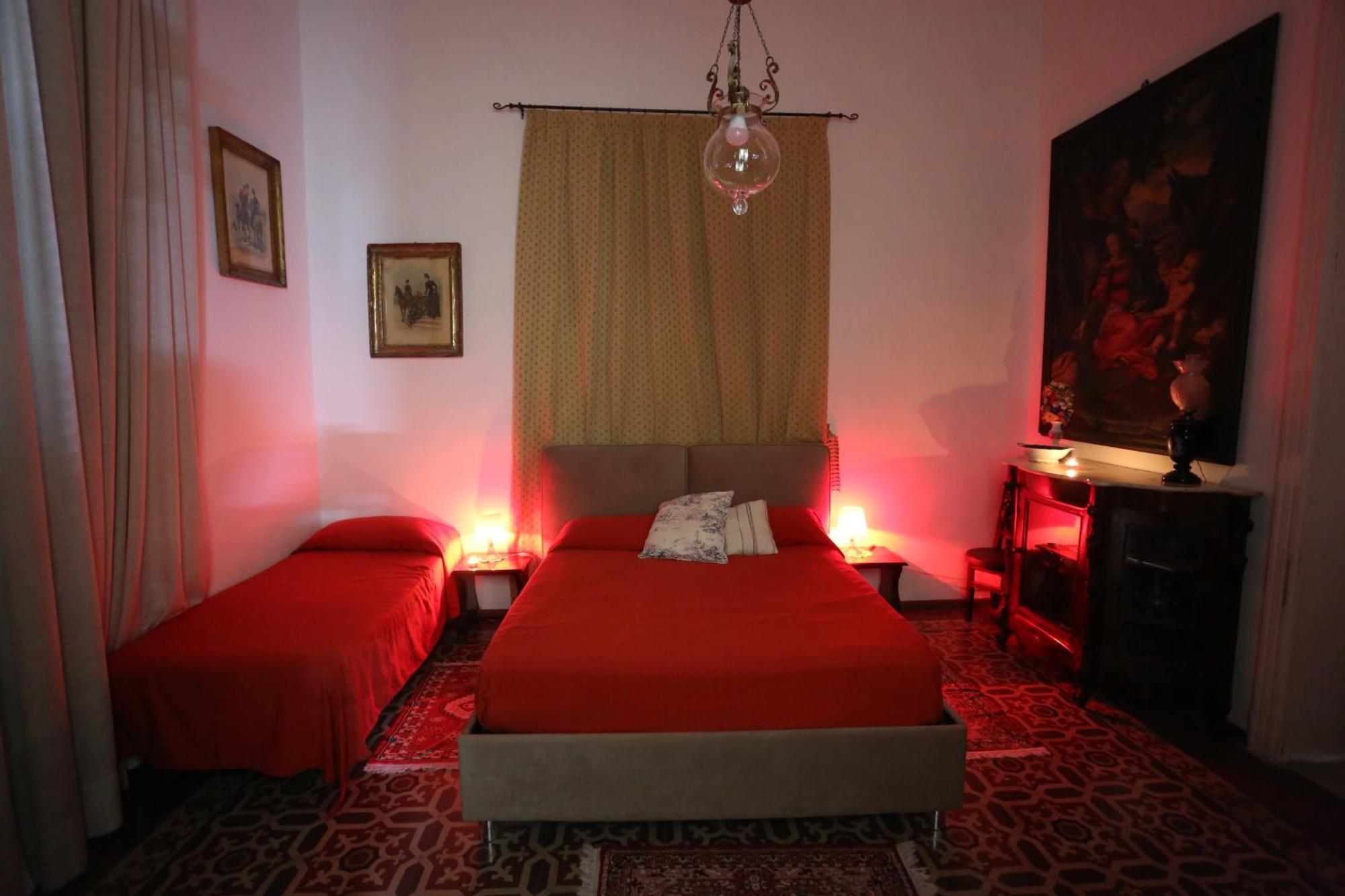 مبيت وإفطار كاتانيا A Casa Di Laura الغرفة الصورة