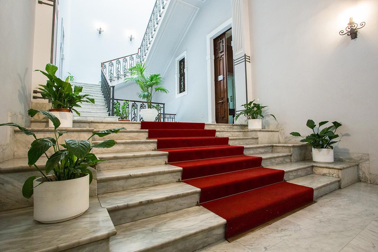 مبيت وإفطار كاتانيا A Casa Di Laura المظهر الخارجي الصورة